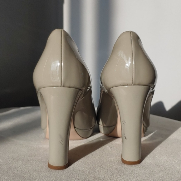 Miu Miu Curved Heel Platform Pumps - Picture 3 of 5